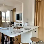 Cosy En Centre-ville Appartement Calais